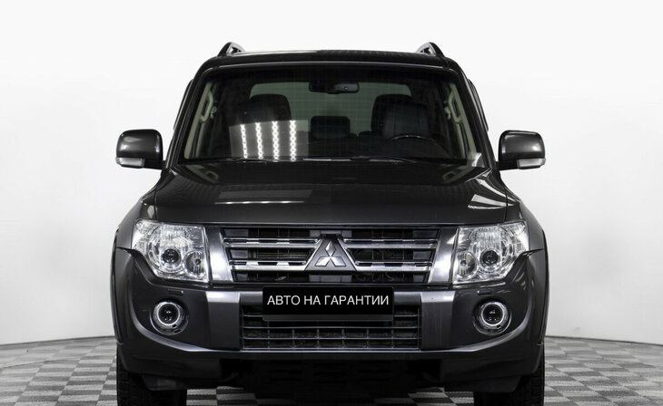 Mitsubishi Pajero - Фото 1