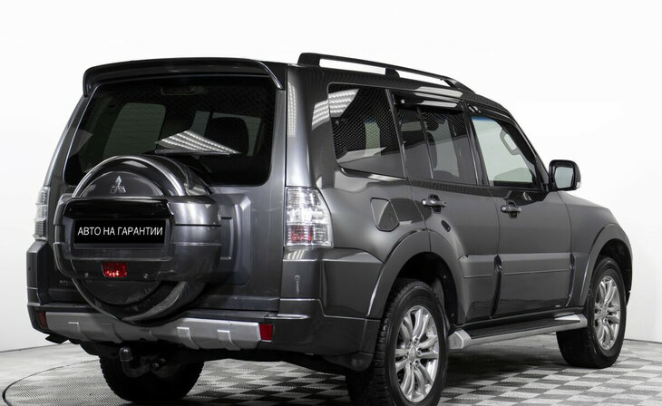 Mitsubishi Pajero - Фото 4