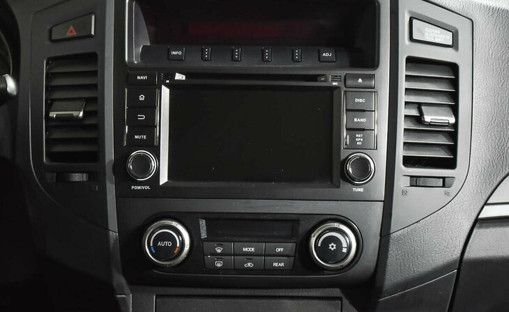 Mitsubishi Pajero - Фото 11