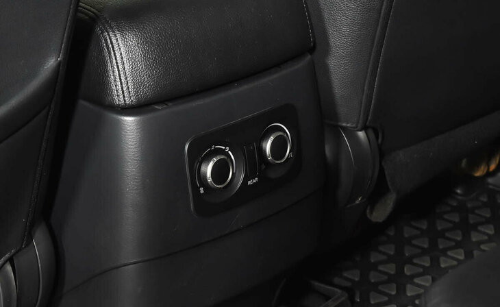 Mitsubishi Pajero - Фото 13