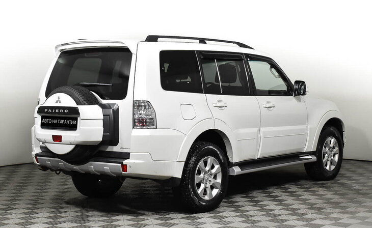 Mitsubishi Pajero - Фото 4