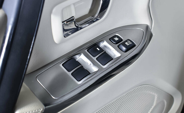 Mitsubishi Pajero - Фото 13