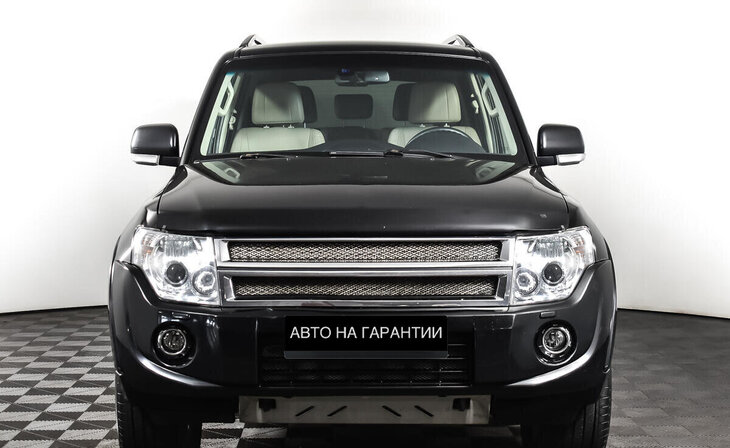 Mitsubishi Pajero - Фото 1