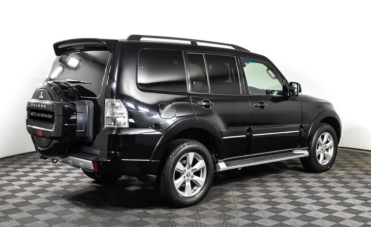 Mitsubishi Pajero - Фото 4