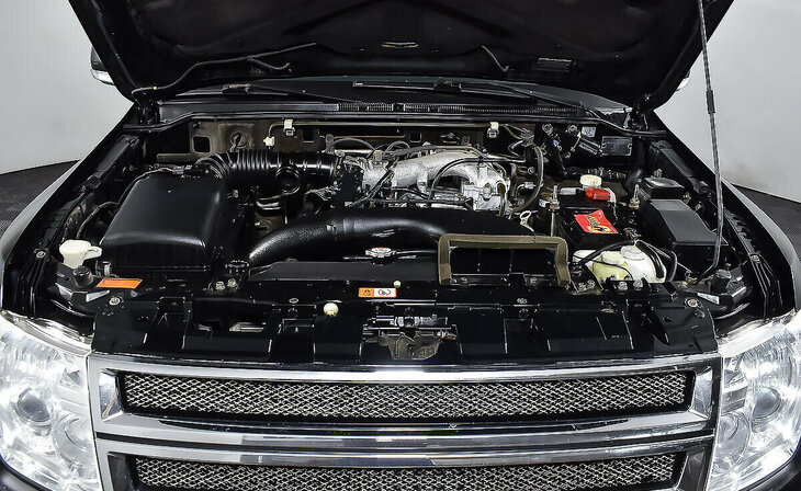 Mitsubishi Pajero - Фото 6