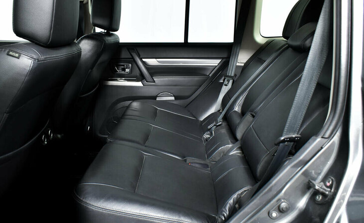 Mitsubishi Pajero - Фото 10