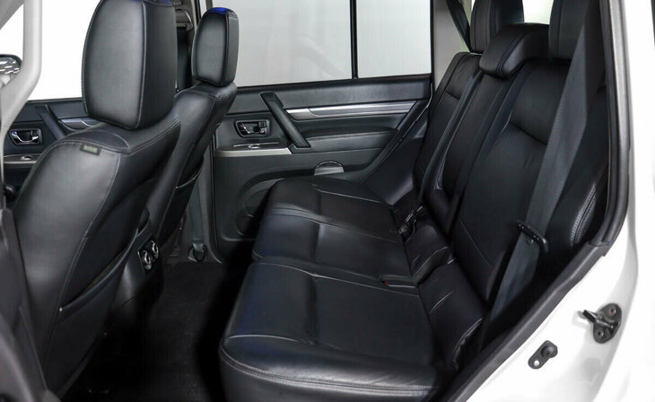 Mitsubishi Pajero - Фото 9