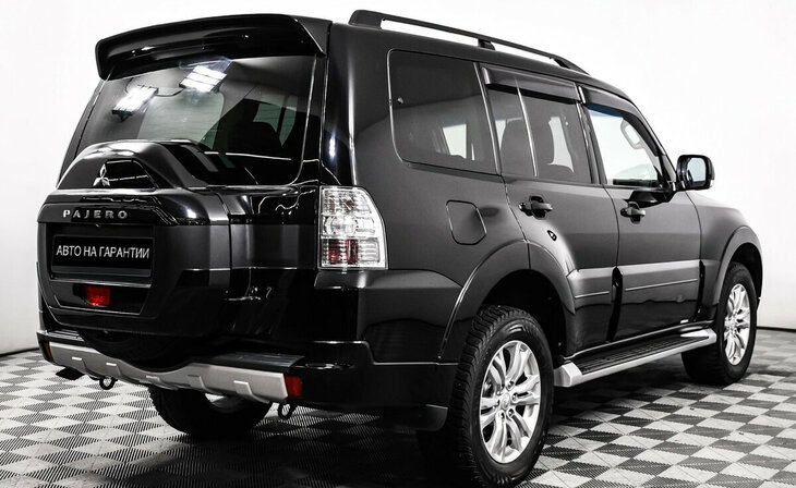 Mitsubishi Pajero - Фото 4