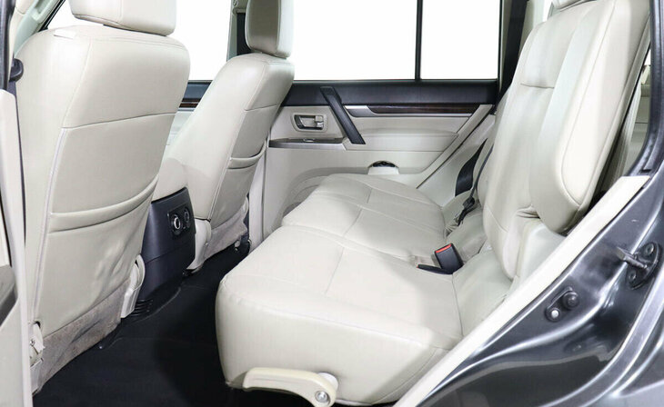 Mitsubishi Pajero - Фото 13