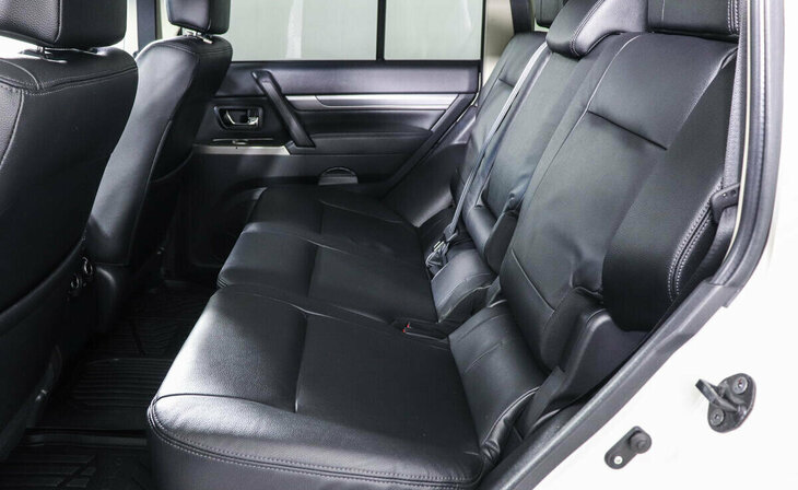 Mitsubishi Pajero - Фото 11
