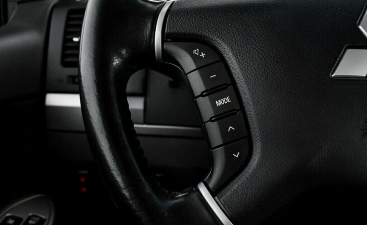 Mitsubishi Pajero - Фото 7