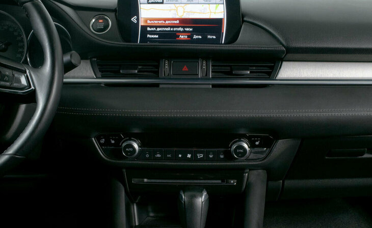 Mazda 6 - Фото 9