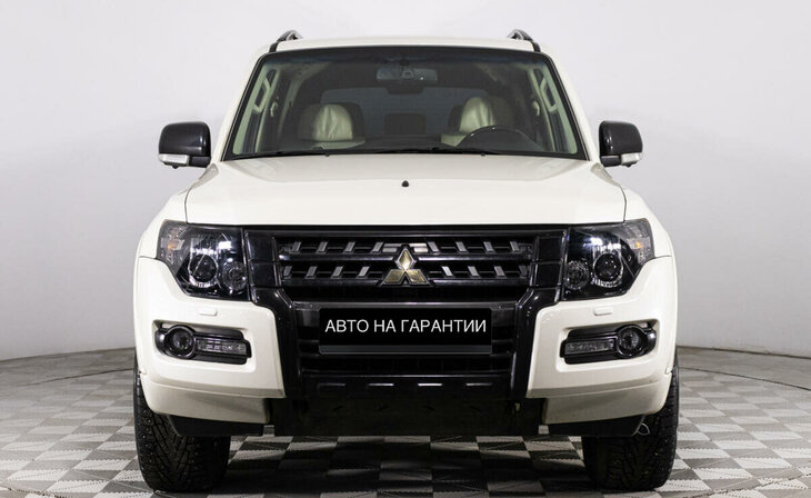 Mitsubishi Pajero - Фото 1