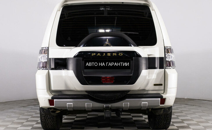 Mitsubishi Pajero - Фото 3