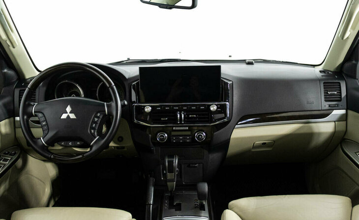 Mitsubishi Pajero - Фото 5