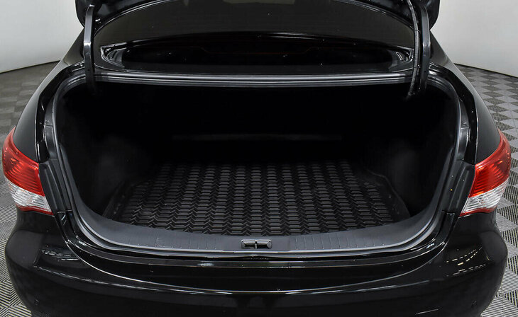 Nissan Almera - Фото 12