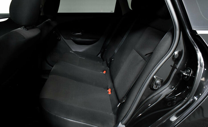 Nissan Almera - Фото 9