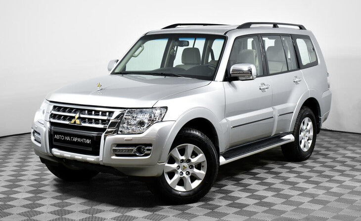 Mitsubishi Pajero - Фото 0