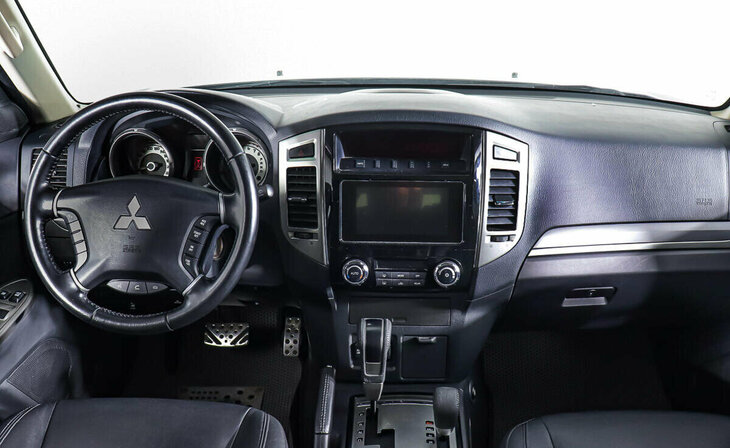 Mitsubishi Pajero - Фото 9