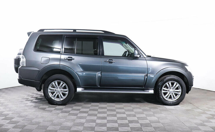 Mitsubishi Pajero - Фото 3