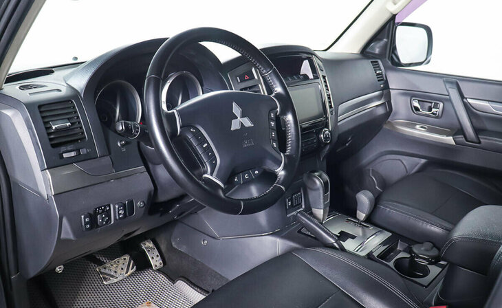 Mitsubishi Pajero - Фото 8