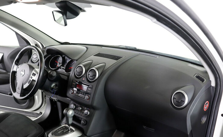 Nissan Qashqai - Фото 6