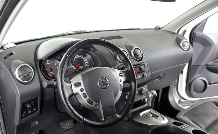 Nissan Qashqai - Фото 7