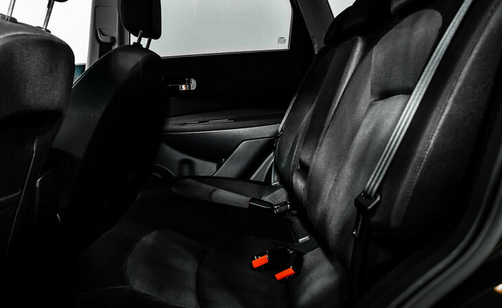 Nissan Qashqai - Фото 9