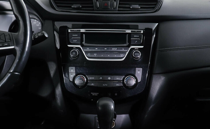 Nissan Qashqai - Фото 11