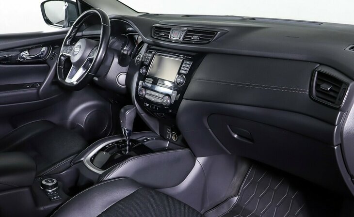 Nissan Qashqai - Фото 9