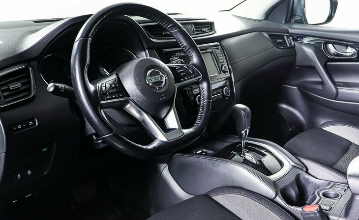 Nissan Qashqai - Фото 9