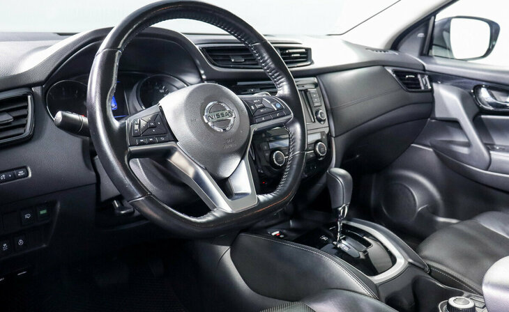 Nissan Qashqai - Фото 9