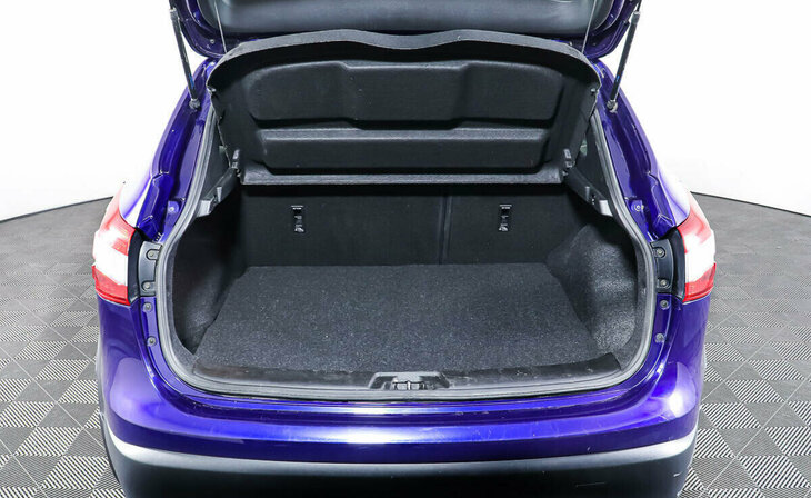 Nissan Qashqai - Фото 17