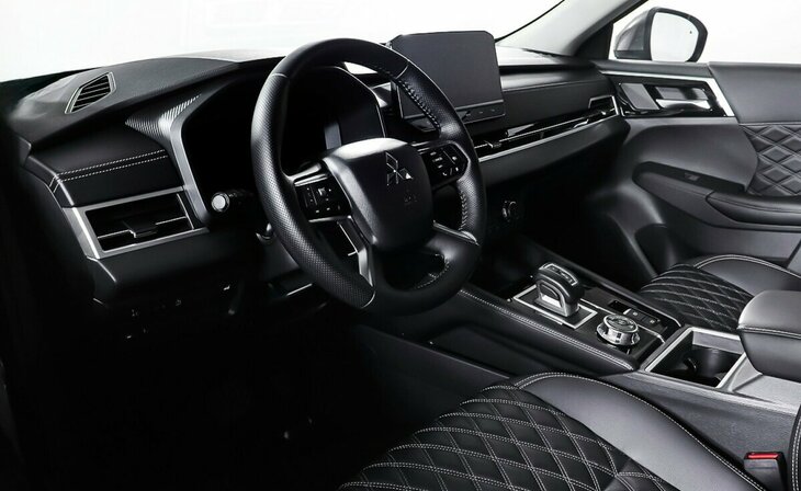 Mitsubishi Outlander - Фото 11