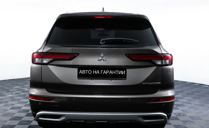 Mitsubishi Outlander - Фото 5