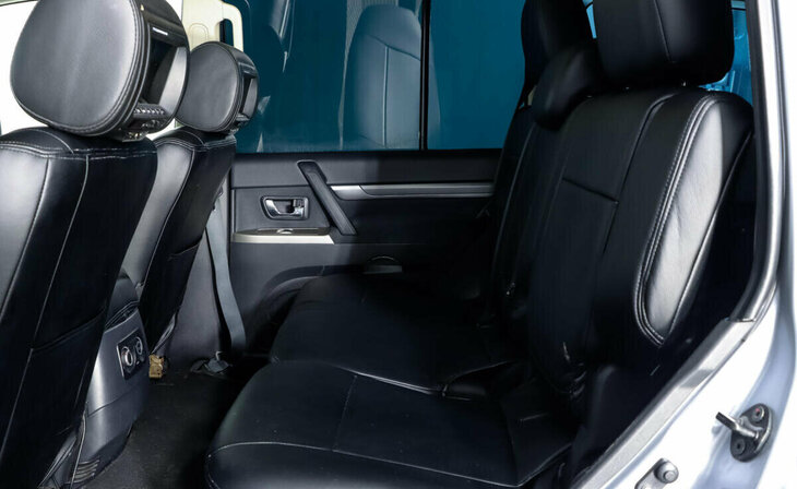 Mitsubishi Pajero - Фото 6