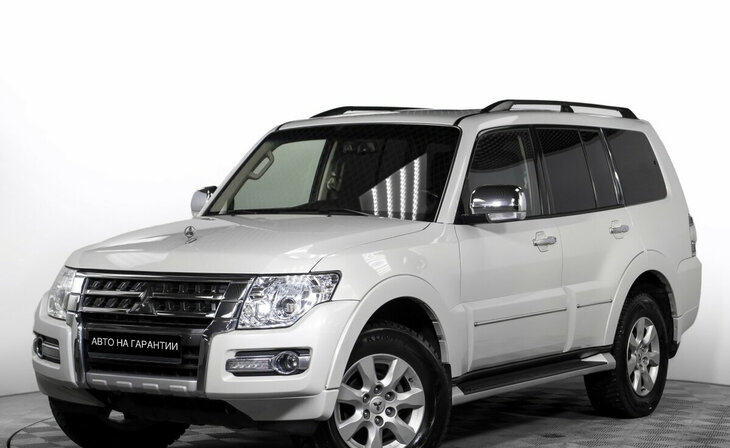 Mitsubishi Pajero - Фото 0