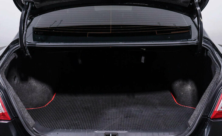 Nissan Teana - Фото 14