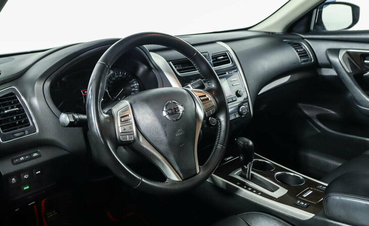 Nissan Teana - Фото 8