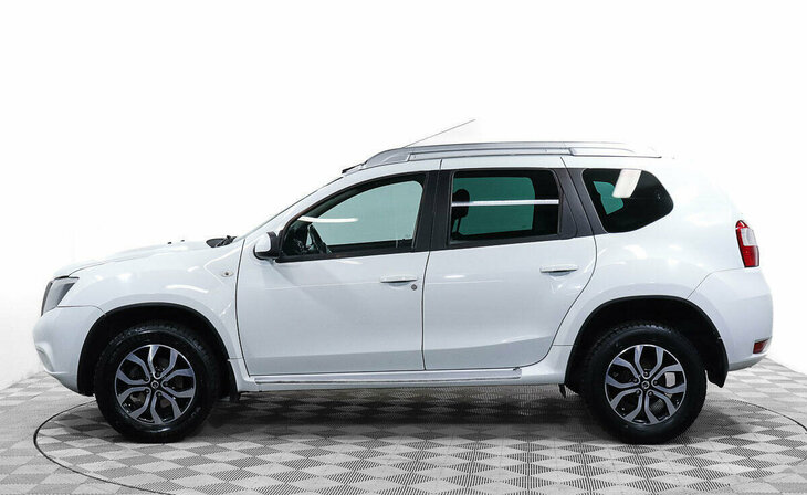 Nissan Terrano - Фото 2