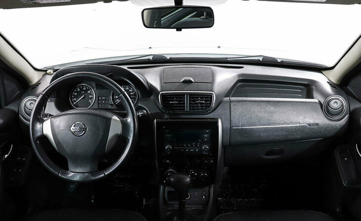 Nissan Terrano - Фото 7