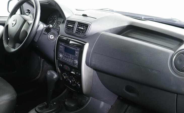 Nissan Terrano - Фото 4