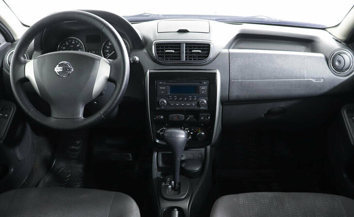 Nissan Terrano - Фото 6