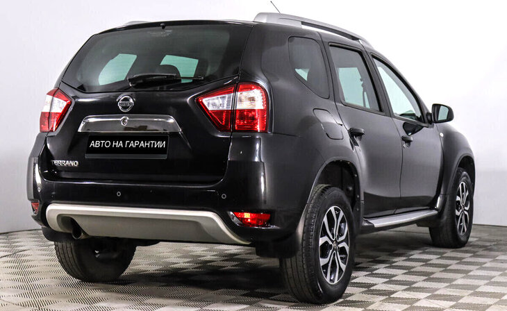Nissan Terrano - Фото 2