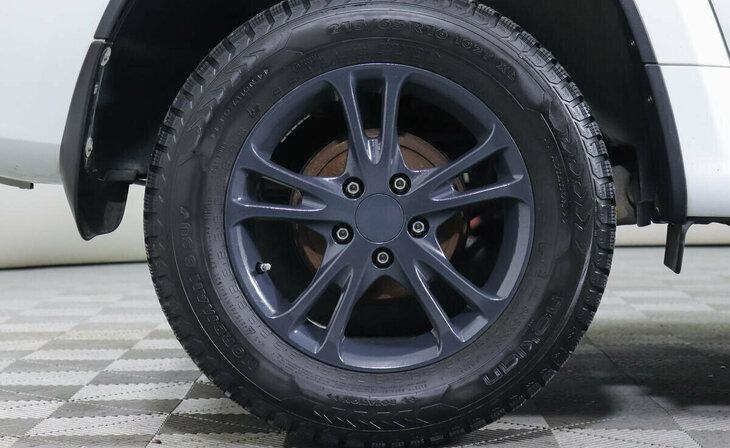 Nissan Terrano - Фото 4