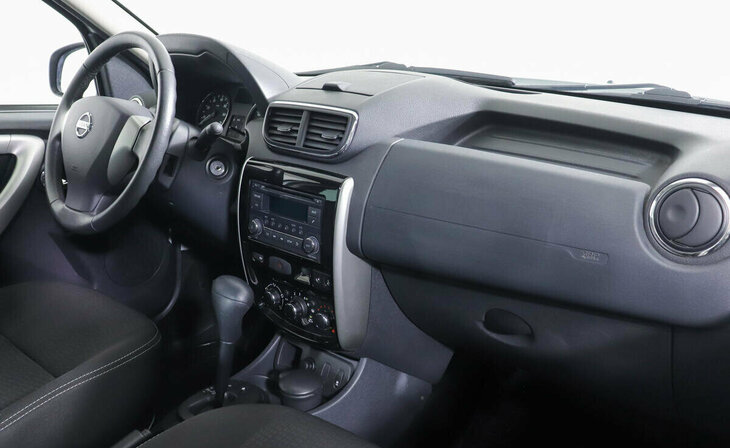 Nissan Terrano - Фото 5