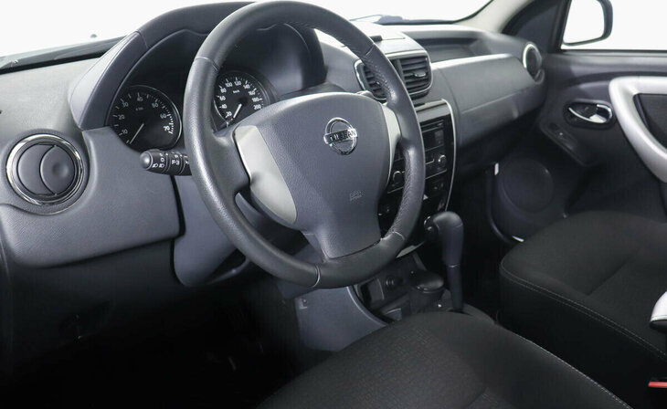 Nissan Terrano - Фото 6