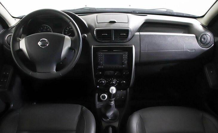 Nissan Terrano - Фото 5