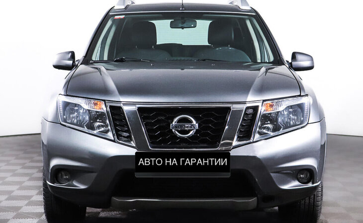 Nissan Terrano - Фото 1