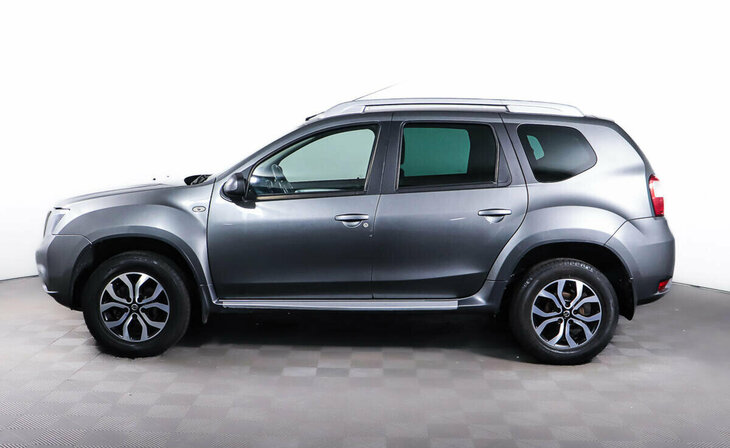 Nissan Terrano - Фото 2